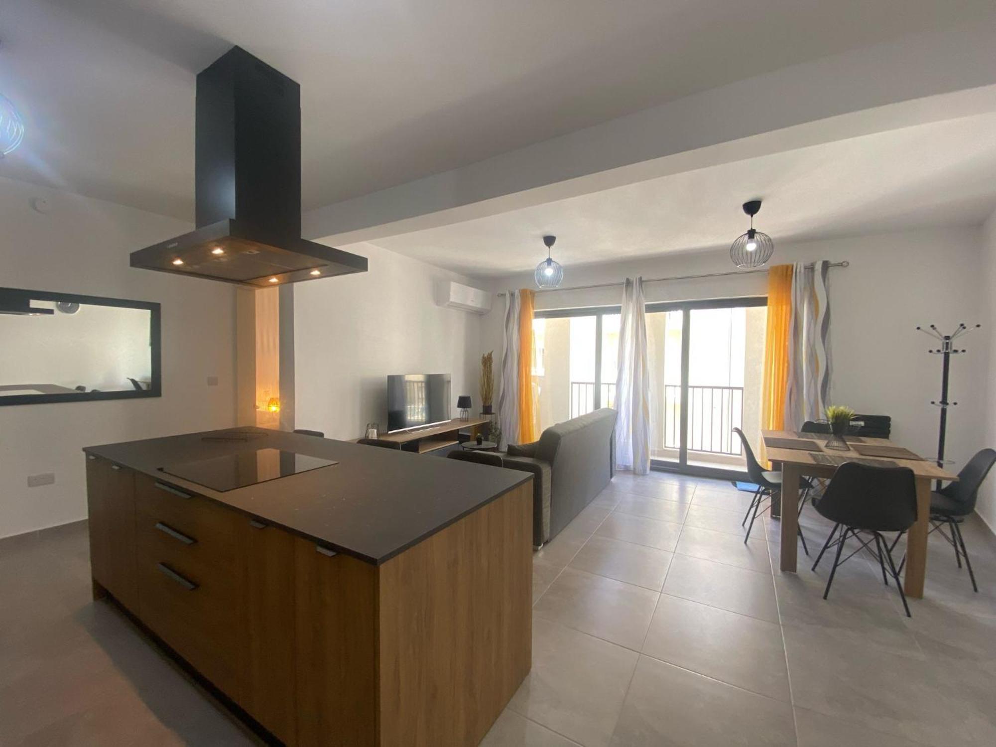 Brand New 2 Bedroom Apartment Pietà Екстериор снимка